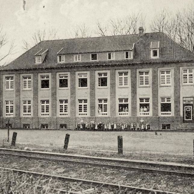 Die Canisiusschule als Mädchenschule